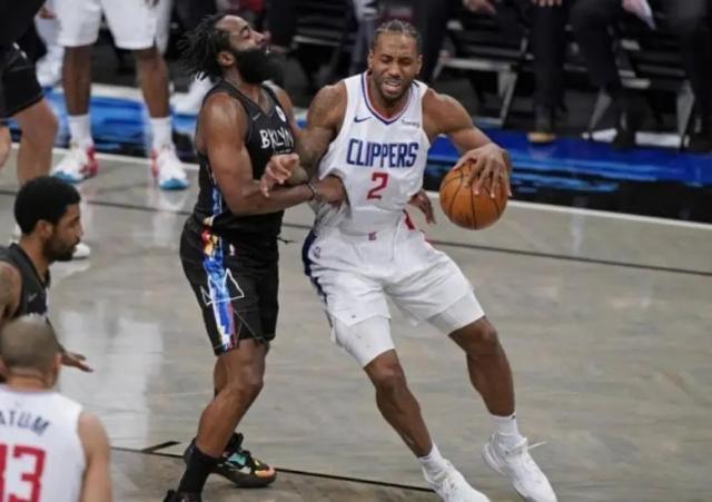 限制莱昂纳德效果极佳 杜兰特：哈登的防守被低估